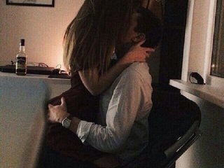 Еротичен видео чат LizzyandTommy