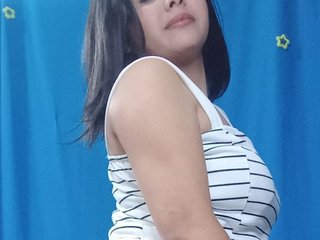 Еротичен видео чат Lola63339v