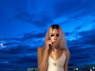 Еротичен видео чат LolaLevvis