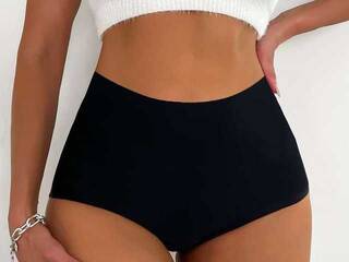 Еротичен видео чат LolaMyst