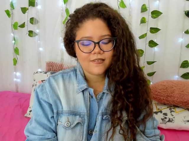 Екранни снимки на излъчване LoliRuiz1