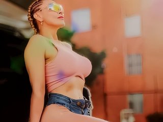 Еротичен видео чат louise-Mikk