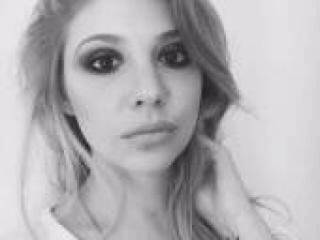 Еротичен видео чат lovebruin33