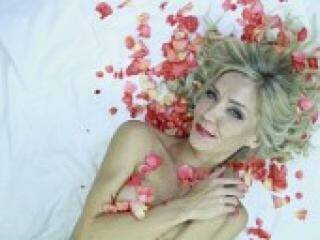 Еротичен видео чат lovelylaura