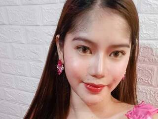 Еротичен видео чат LovelyTrixie