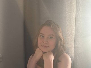 Еротичен видео чат LovePollyLove