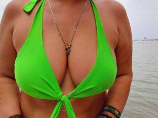 Еротичен видео чат LoveTinaa56