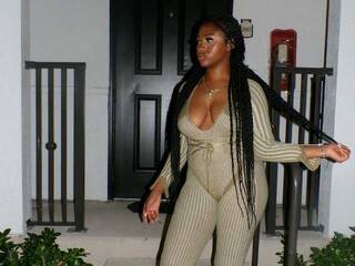 Еротичен видео чат lovleya