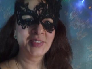 Еротичен видео чат LucianaSanders