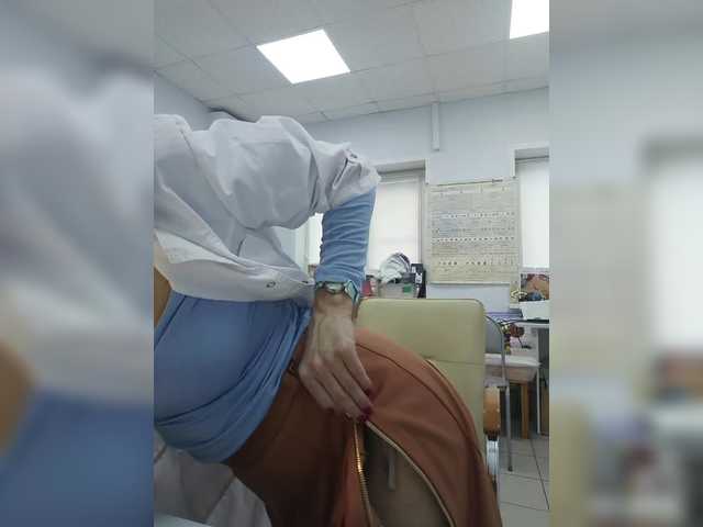 Екранни снимки на излъчване Ninel_Milf