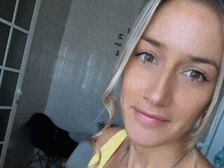 Еротичен видео чат Lunarymix