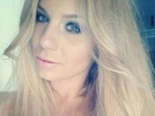 Еротичен видео чат lustylexxy