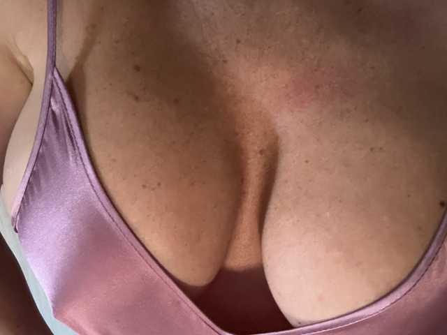 Снимка на профила Luxxxbabe2221