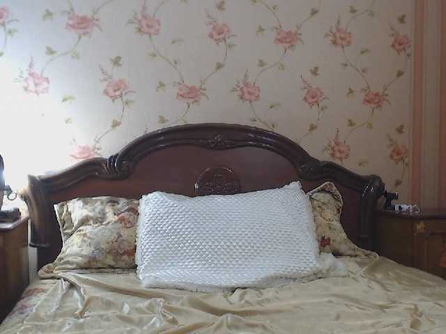 Екранни снимки на излъчване madam0101