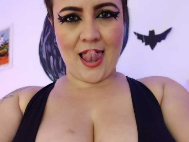 Профилна снимка madame-boobs