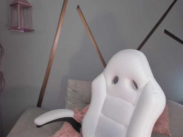 Екранни снимки на излъчване MaddyHunter