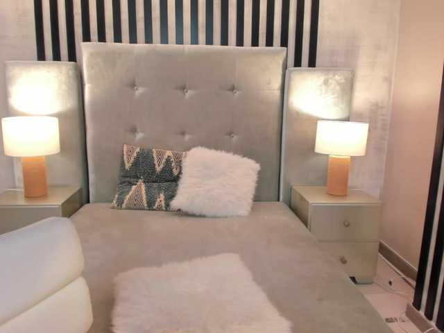 Екранни снимки на излъчване MaddyHunter