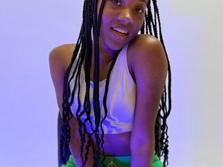 Еротичен видео чат Madisson-Brooke