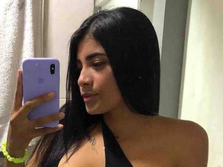 Еротичен видео чат MagucitaHot