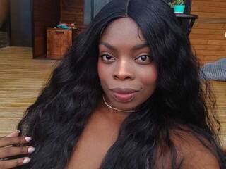 Еротичен видео чат maiacharris