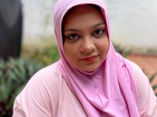 Еротичен видео чат Maissanabila