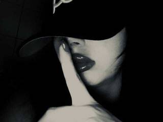 Еротичен видео чат Malaya69