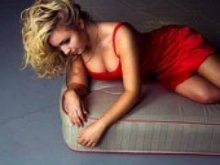 Еротичен видео чат maleficent6