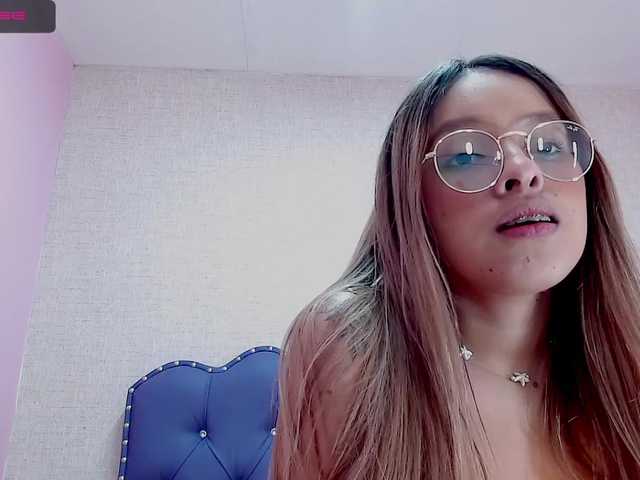 Снимки MalejaCruz welcome!! tits 35 tips ♥ ass 40tips♥ pussy 50tips♥ squirt 500tips♥ ride dildo 350tips♥ play dildo 200 tips #anal #squirt #latina #daddy #lovense