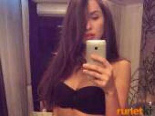 Еротичен видео чат malenakrasi