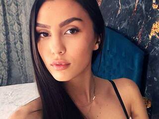 Еротичен видео чат MalinaMaze