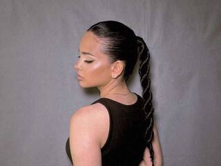 Еротичен видео чат Malyshka9