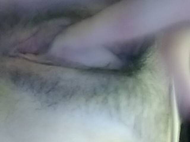 Екранни снимки на излъчване MamideeXd