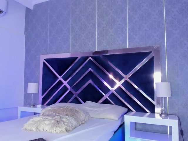 Екранни снимки на излъчване ManuelaBaez