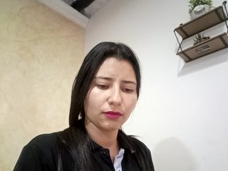 Еротичен видео чат Marce_office29