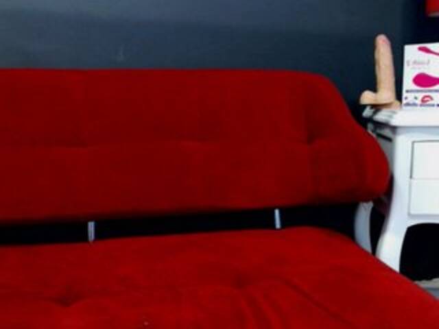 Екранни снимки на излъчване MarcelaHicks