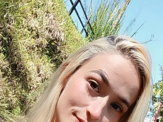 Еротичен видео чат Mariam-Arango