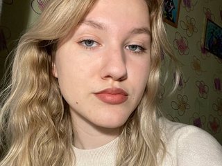 Еротичен видео чат Mariel-Brown