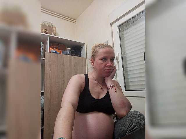 Екранни снимки на излъчване lorenarubia