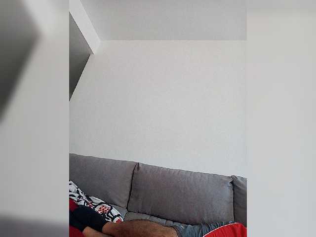 Екранни снимки на излъчване lorenarubia