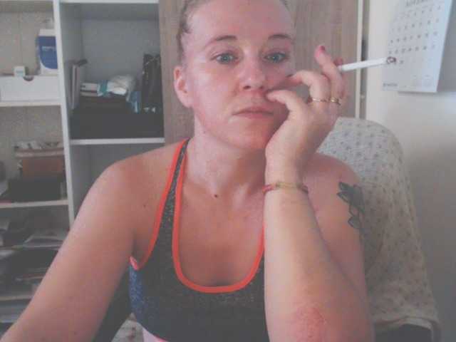 Екранни снимки на излъчване lorenarubia