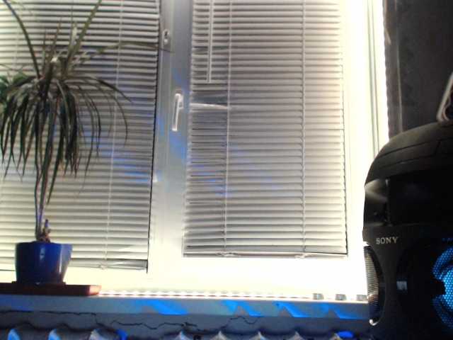 Екранни снимки на излъчване MarinaQwert