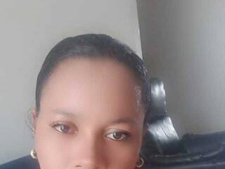 Еротичен видео чат Mariposa338367