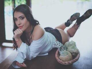 Еротичен видео чат Marttina