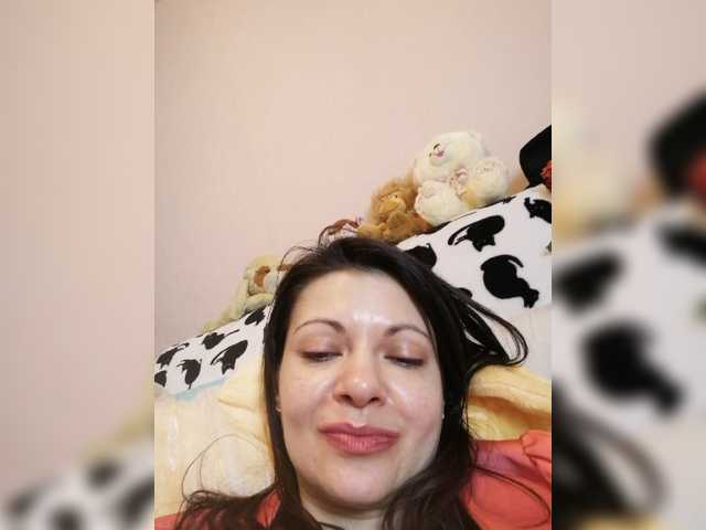 Екранни снимки на излъчване MaryLessy