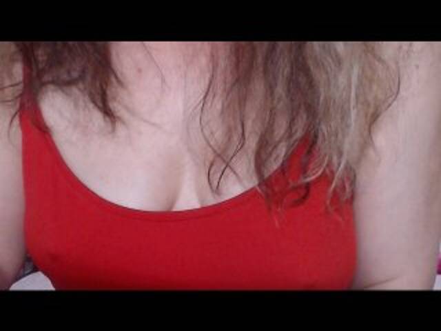 Екранни снимки на излъчване matureprisila