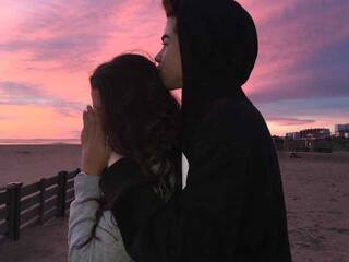 Еротичен видео чат LeshaMasha