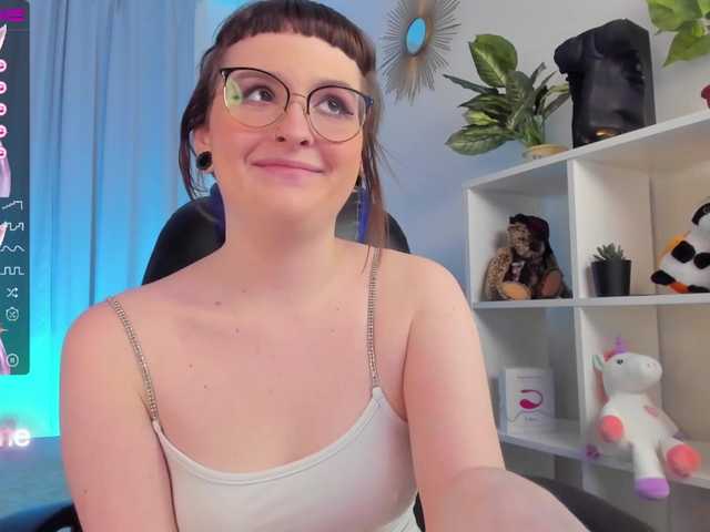 Екранни снимки на излъчване Maya-Hain