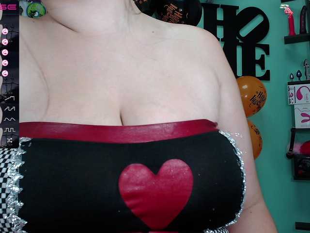 Екранни снимки на излъчване Mayajohnson1