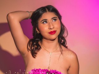 Еротичен видео чат MayaMoretti