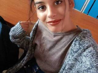 Еротичен видео чат MazikeenQueen